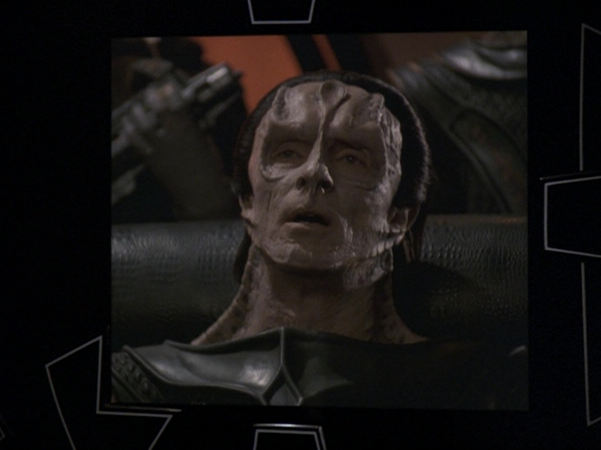 extant_StarTrek_DS9_5x19-TiesOfBloodAndWater_00733.jpg
