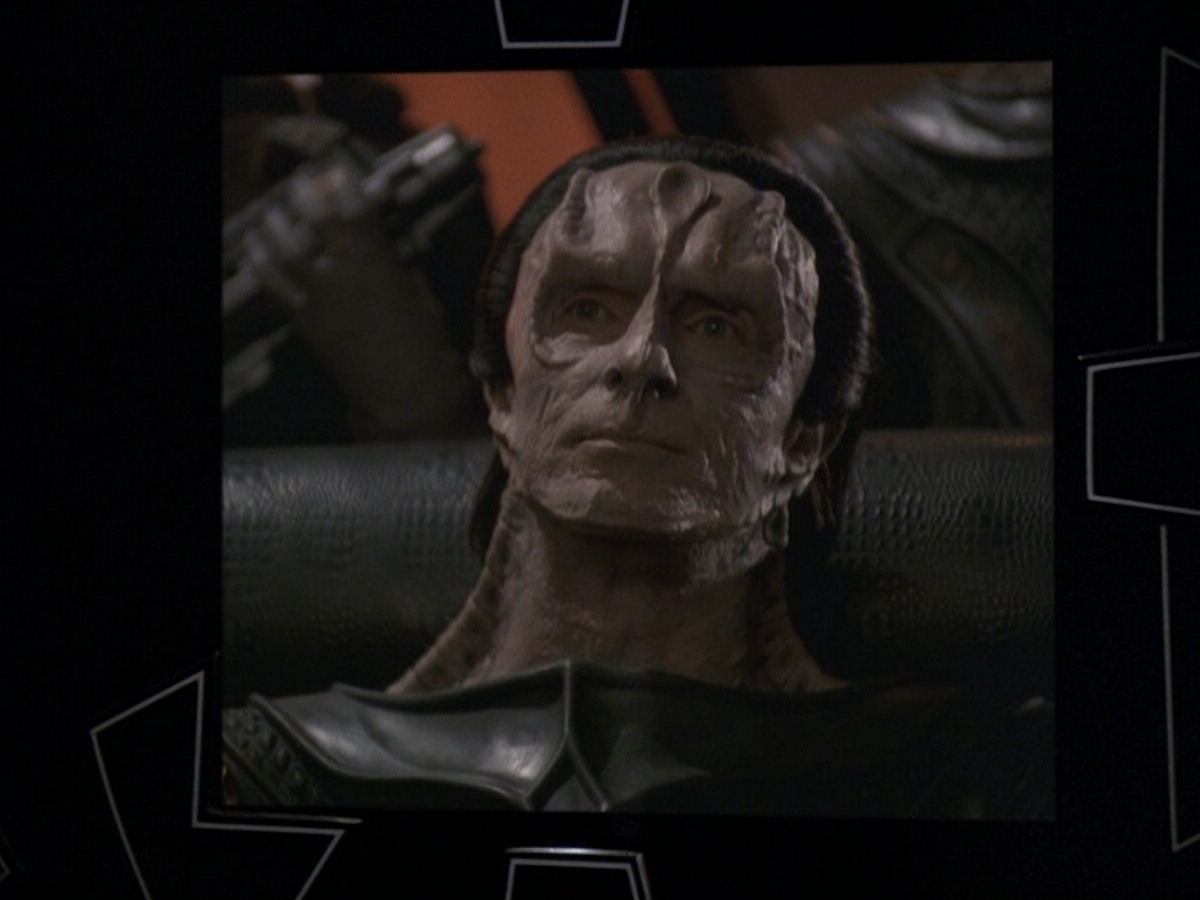 extant_StarTrek_DS9_5x19-TiesOfBloodAndWater_00736.jpg