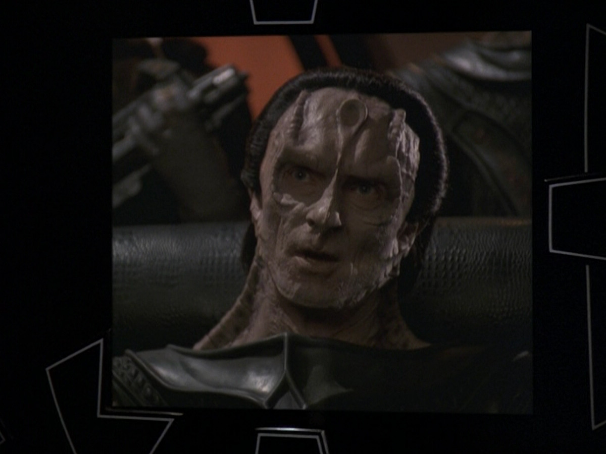 extant_StarTrek_DS9_5x19-TiesOfBloodAndWater_00747.jpg