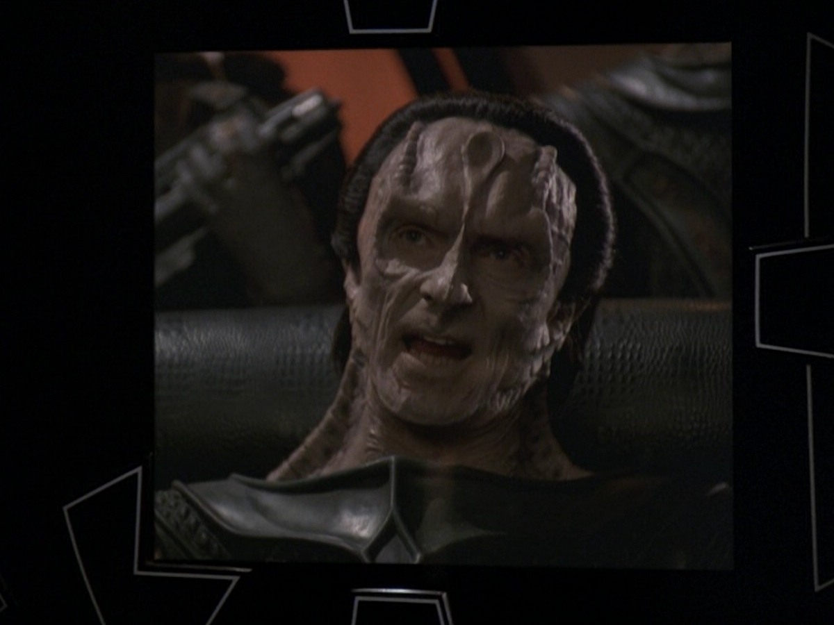 extant_StarTrek_DS9_5x19-TiesOfBloodAndWater_00748.jpg