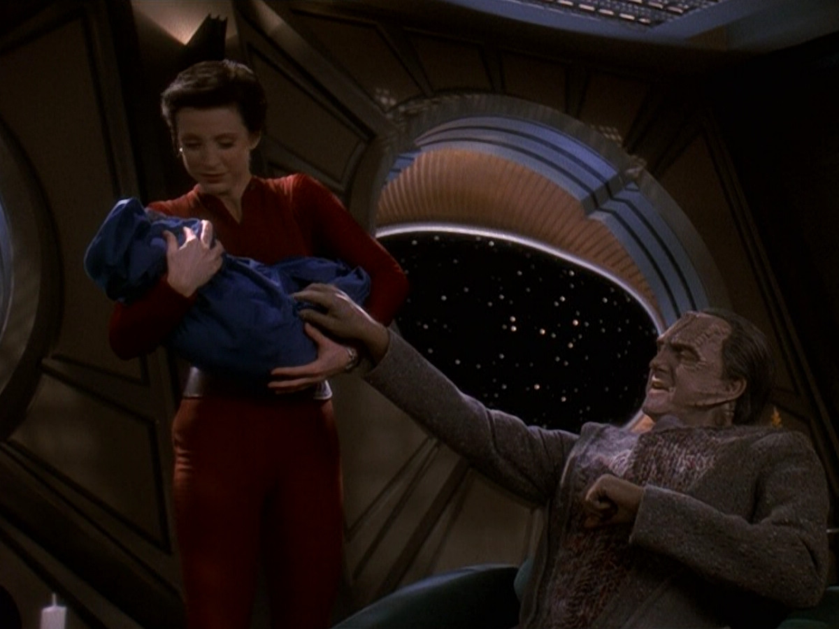 extant_StarTrek_DS9_5x19-TiesOfBloodAndWater_00852.jpg