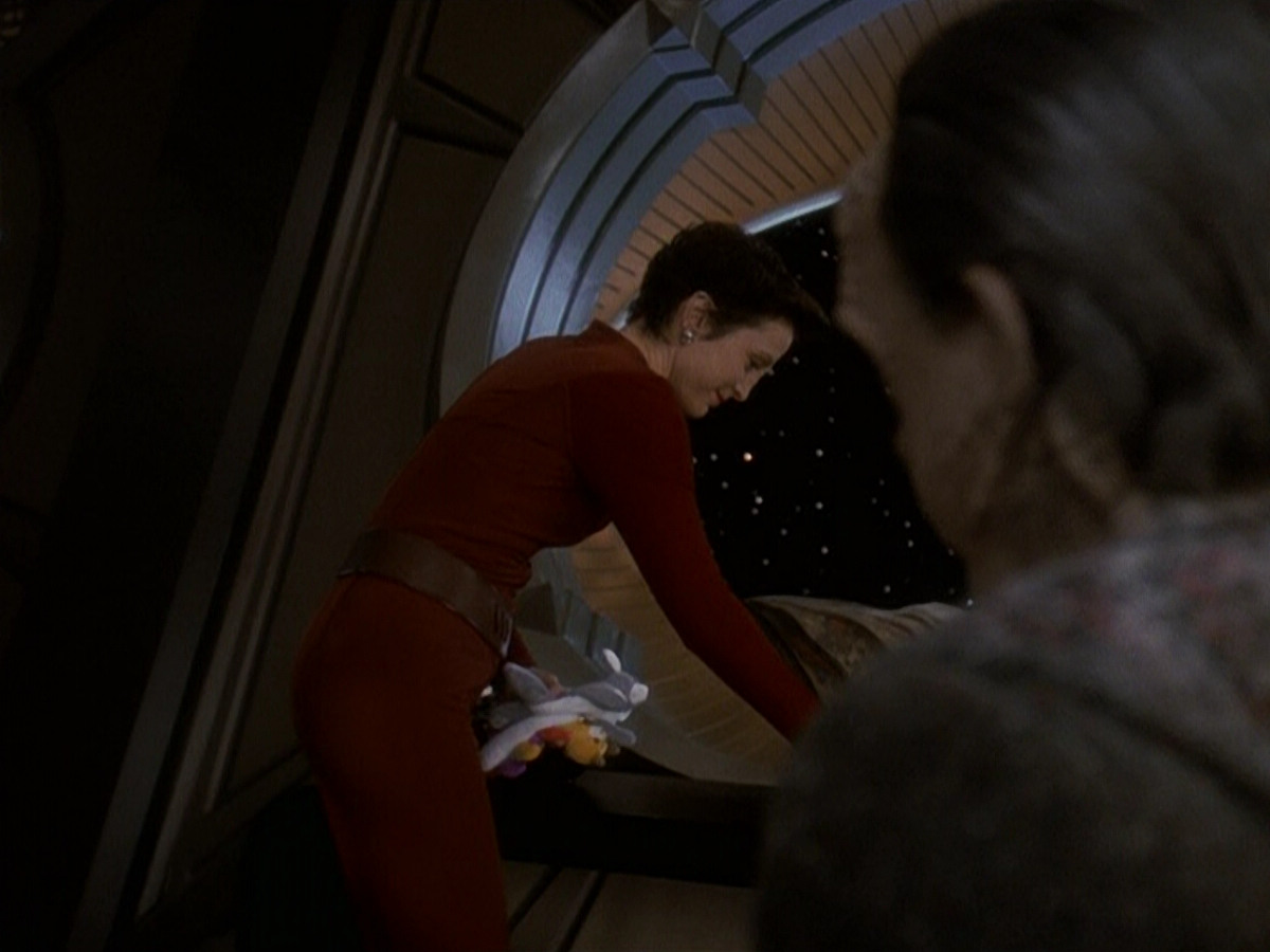 extant_StarTrek_DS9_5x19-TiesOfBloodAndWater_00968.jpg