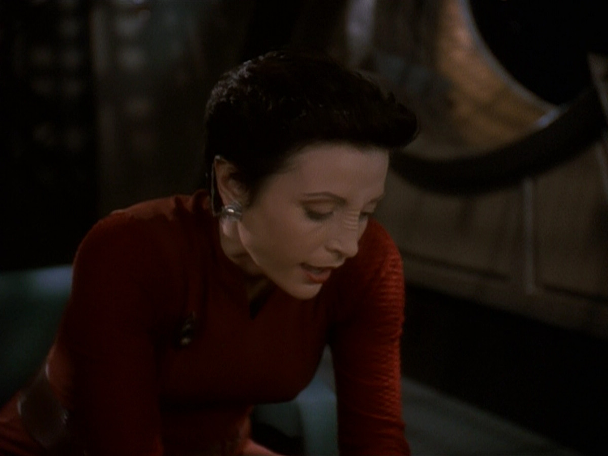 extant_StarTrek_DS9_5x19-TiesOfBloodAndWater_01016.jpg