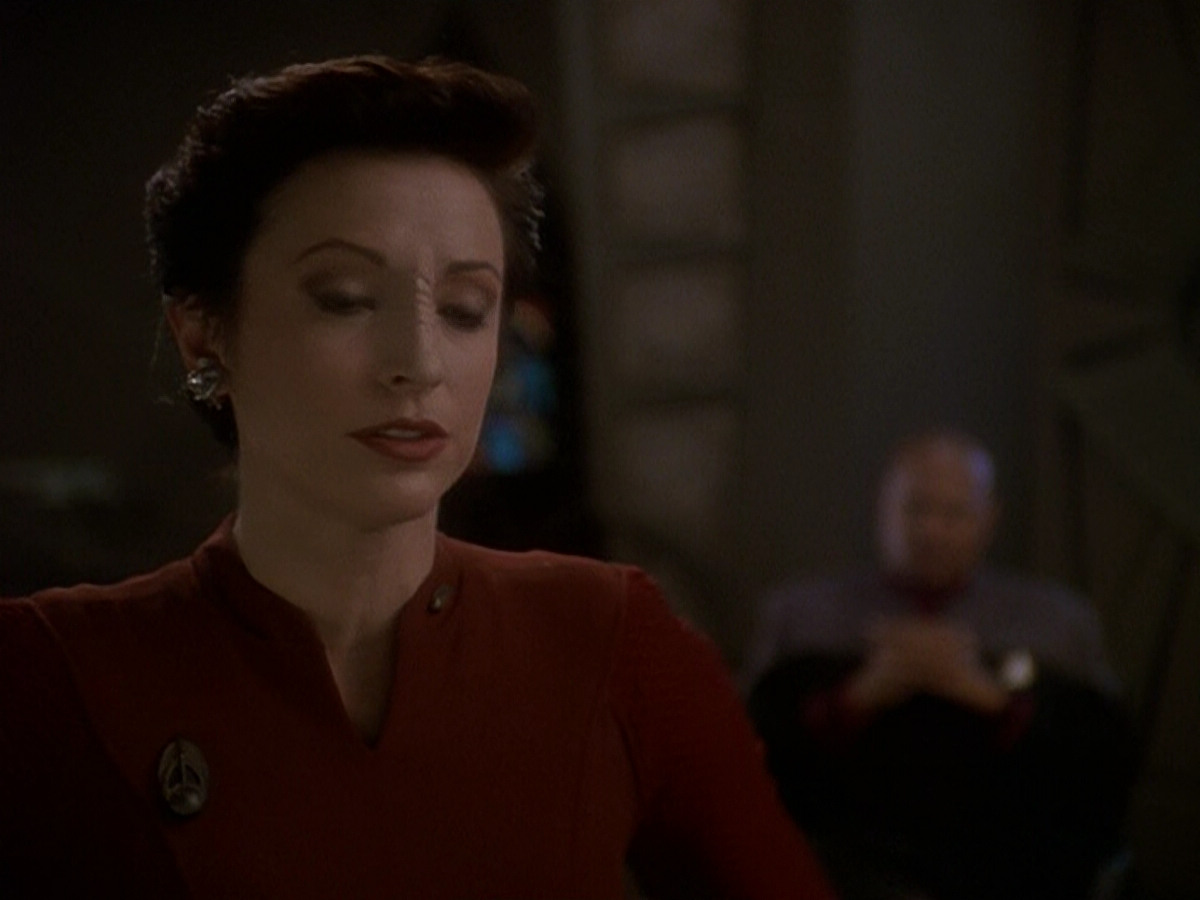 extant_StarTrek_DS9_5x19-TiesOfBloodAndWater_01168.jpg