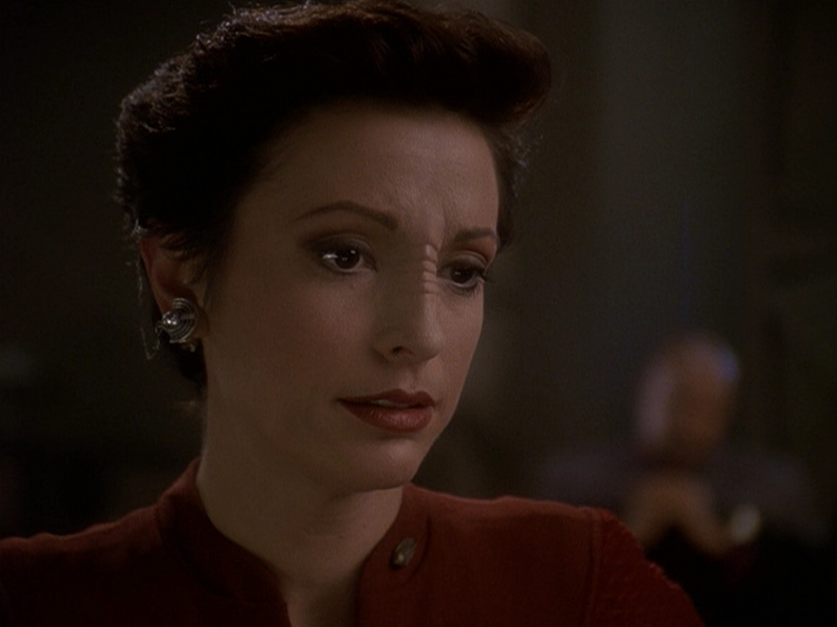 extant_StarTrek_DS9_5x19-TiesOfBloodAndWater_01202.jpg