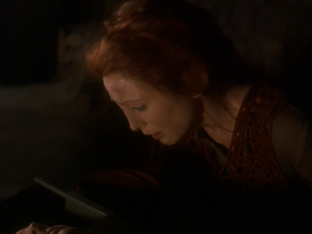 extant_StarTrek_DS9_5x19-TiesOfBloodAndWater_01276.jpg