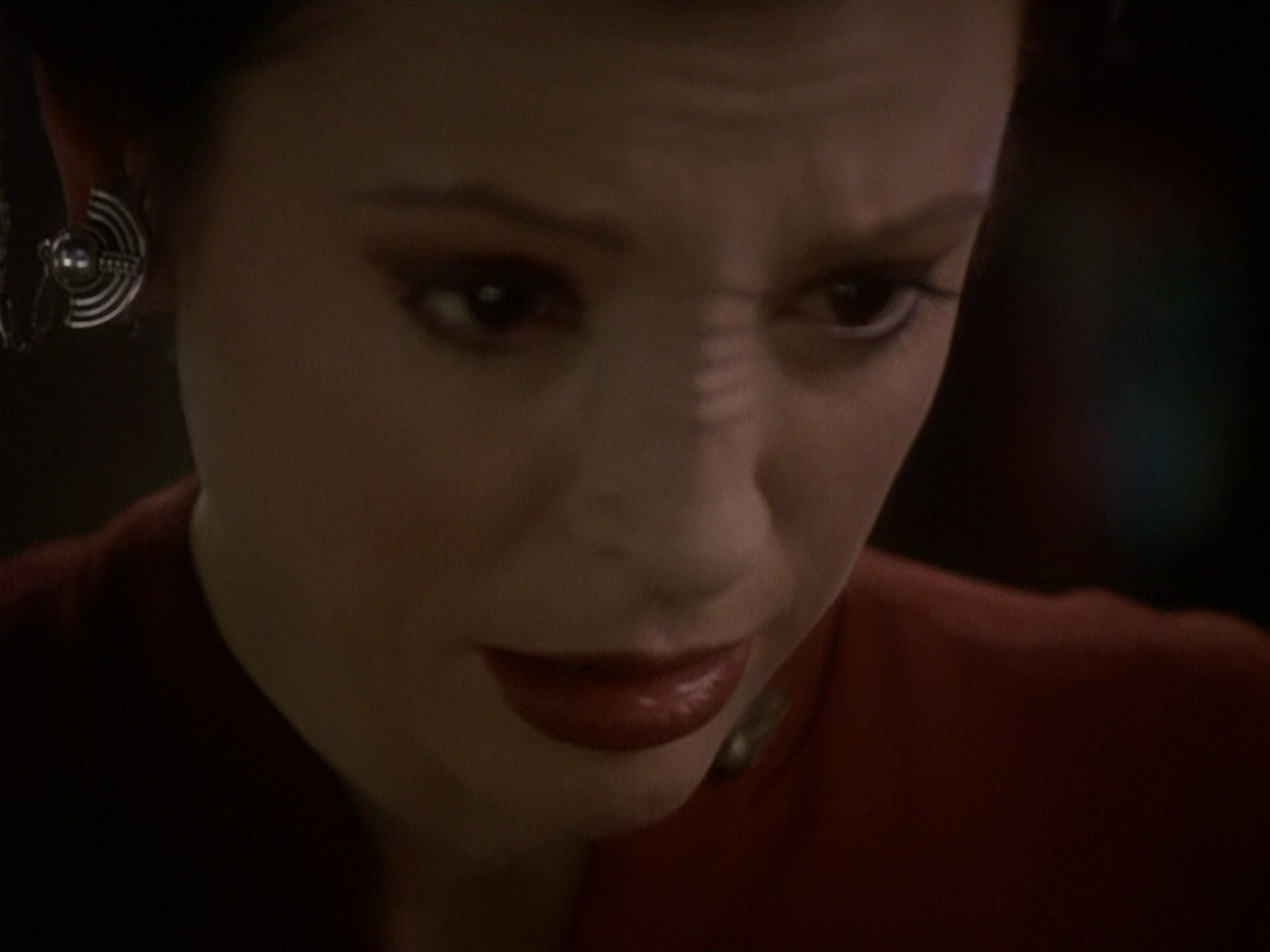 extant_StarTrek_DS9_5x19-TiesOfBloodAndWater_01291.jpg