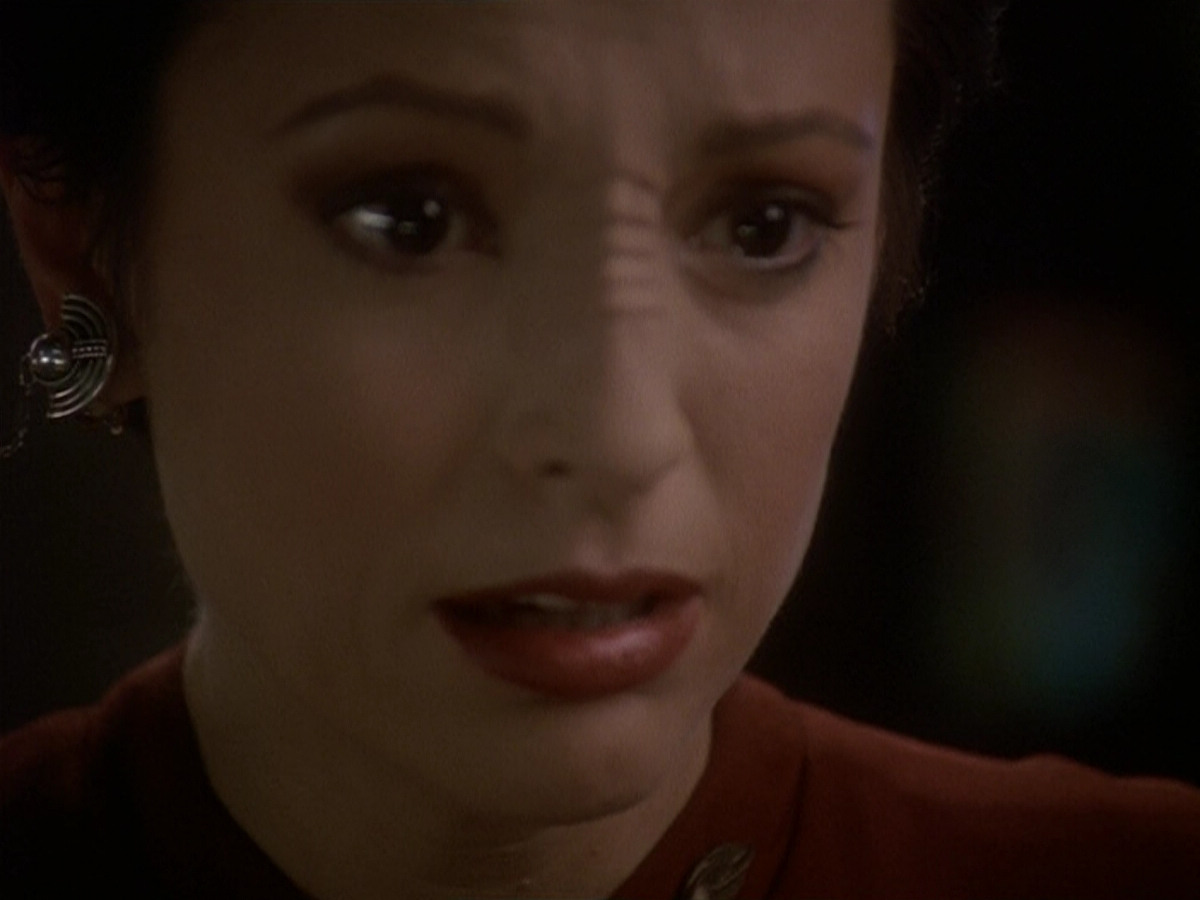 extant_StarTrek_DS9_5x19-TiesOfBloodAndWater_01294.jpg