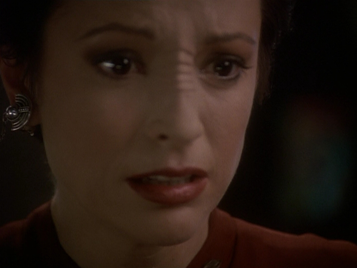 extant_StarTrek_DS9_5x19-TiesOfBloodAndWater_01295.jpg