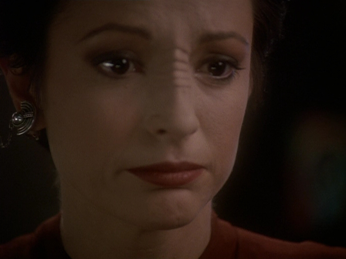 extant_StarTrek_DS9_5x19-TiesOfBloodAndWater_01302.jpg