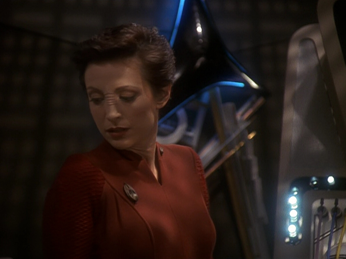 extant_StarTrek_DS9_5x19-TiesOfBloodAndWater_01377.jpg