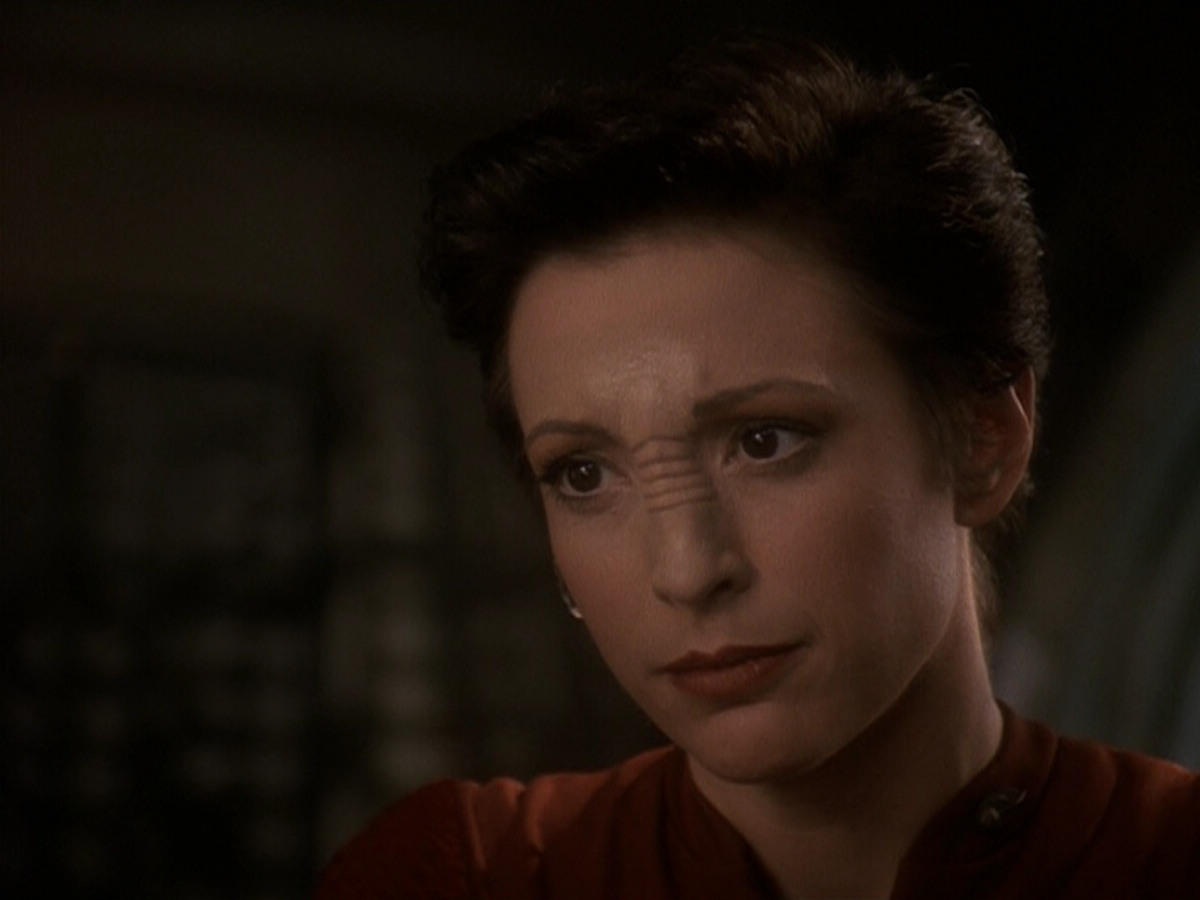 extant_StarTrek_DS9_5x19-TiesOfBloodAndWater_01574.jpg