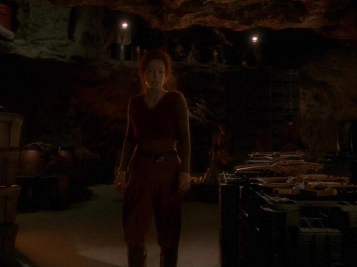 extant_StarTrek_DS9_5x19-TiesOfBloodAndWater_01592.jpg