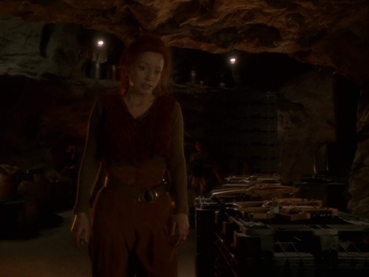 extant_StarTrek_DS9_5x19-TiesOfBloodAndWater_01600.jpg