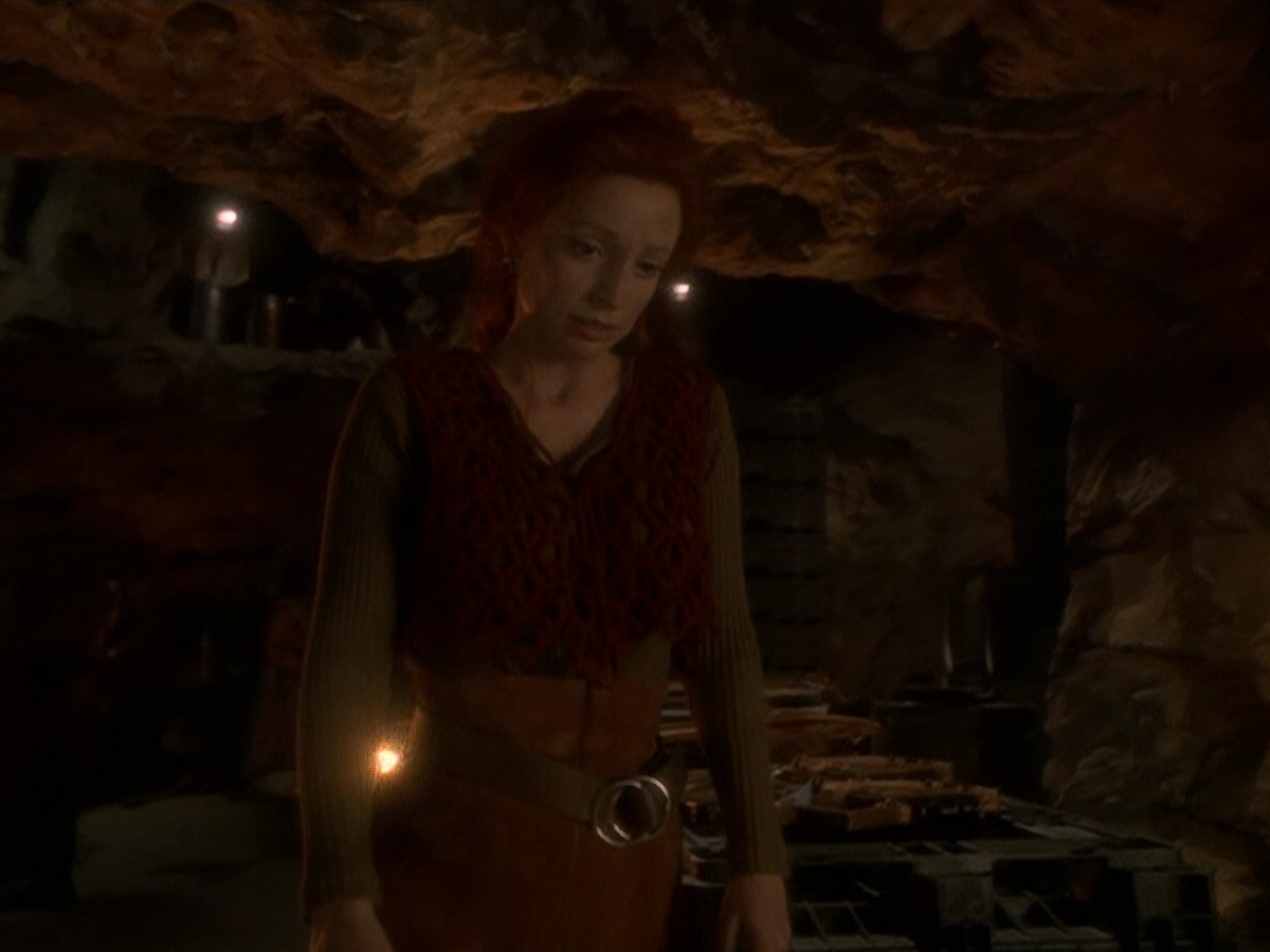 extant_StarTrek_DS9_5x19-TiesOfBloodAndWater_01602.jpg
