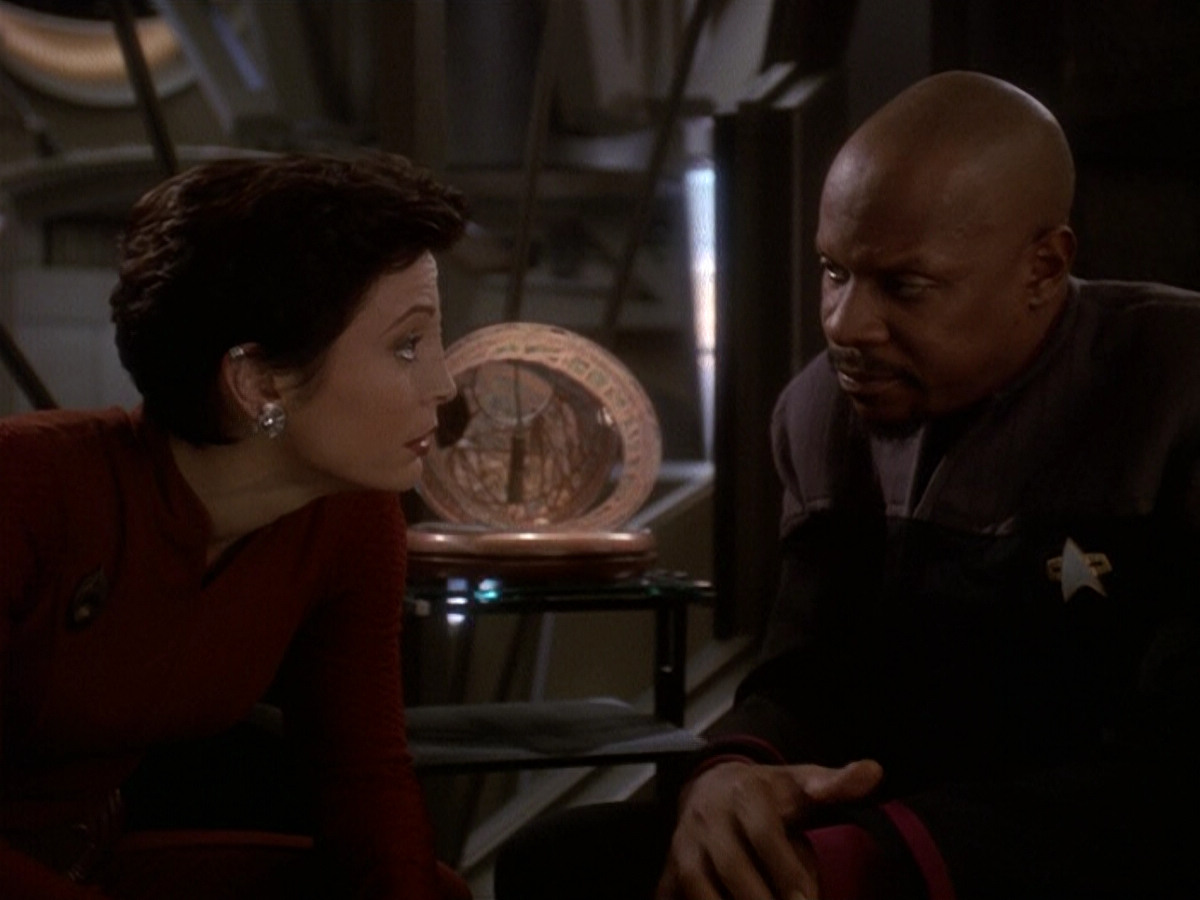 extant_StarTrek_DS9_5x19-TiesOfBloodAndWater_01756.jpg