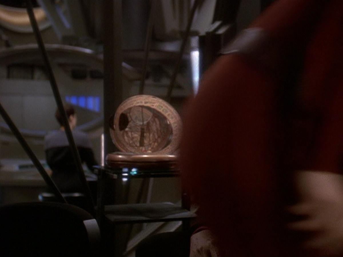 extant_StarTrek_DS9_5x19-TiesOfBloodAndWater_01772.jpg
