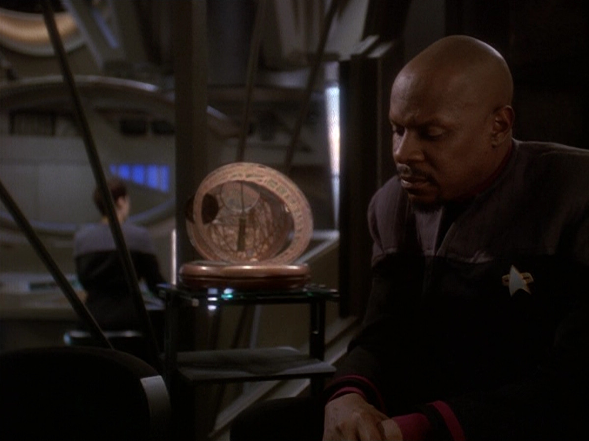 extant_StarTrek_DS9_5x19-TiesOfBloodAndWater_01773.jpg