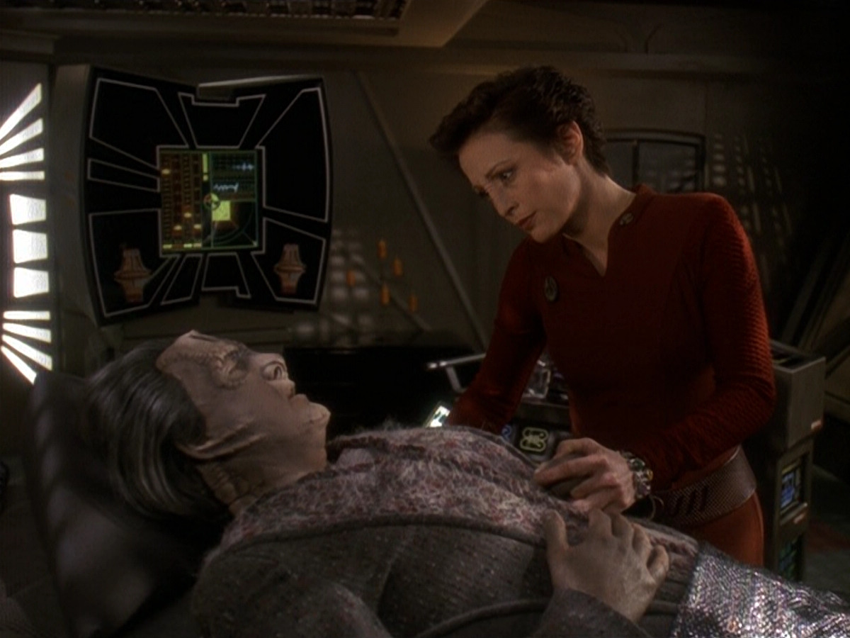 extant_StarTrek_DS9_5x19-TiesOfBloodAndWater_01807.jpg