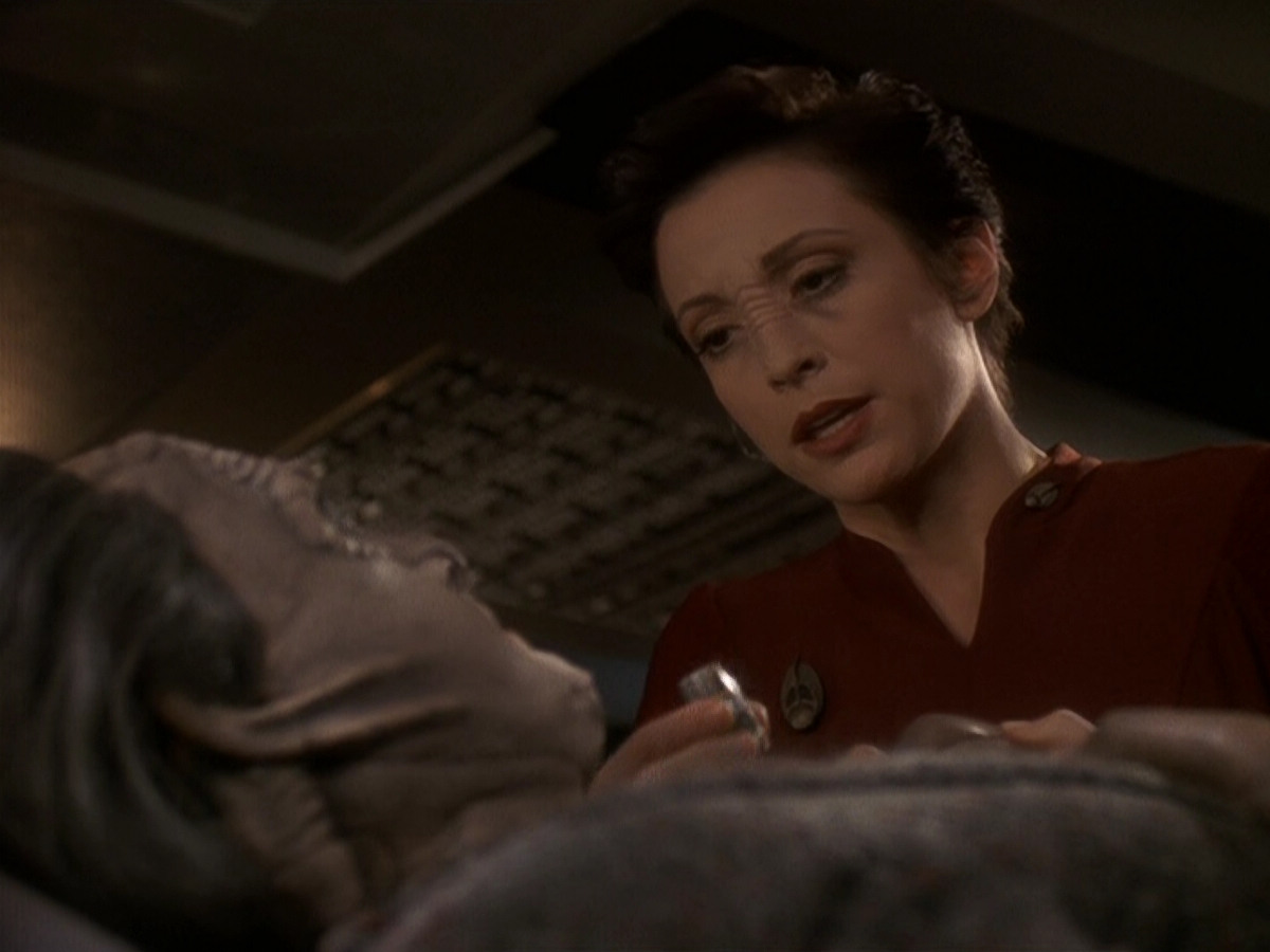 extant_StarTrek_DS9_5x19-TiesOfBloodAndWater_01814.jpg