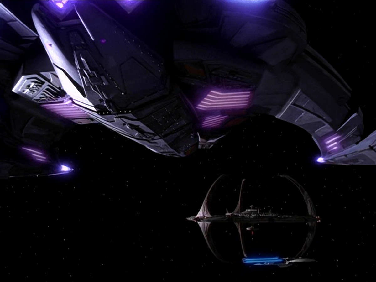 extant_StarTrek_DS9_5x19-TiesOfBloodAndWater_01831.jpg