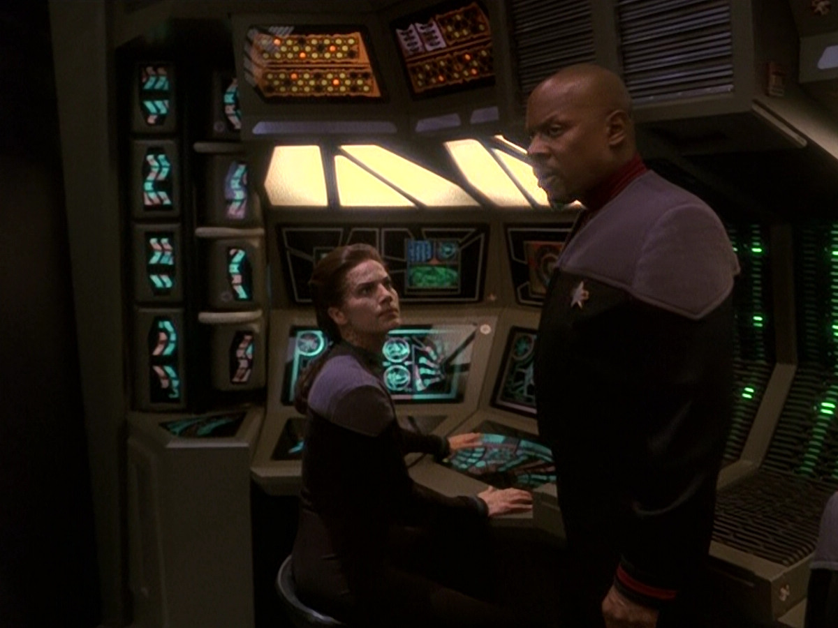extant_StarTrek_DS9_5x19-TiesOfBloodAndWater_01849.jpg