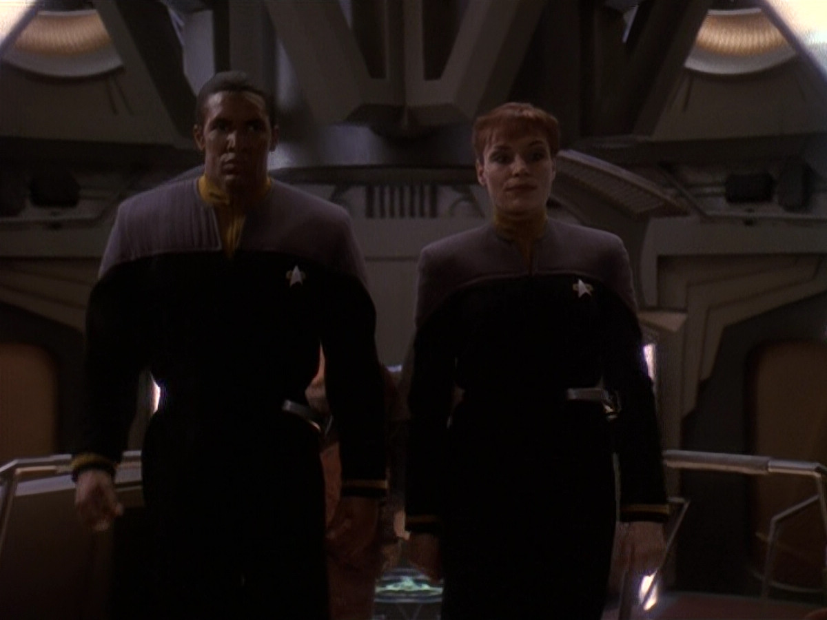 extant_StarTrek_DS9_5x19-TiesOfBloodAndWater_01897.jpg