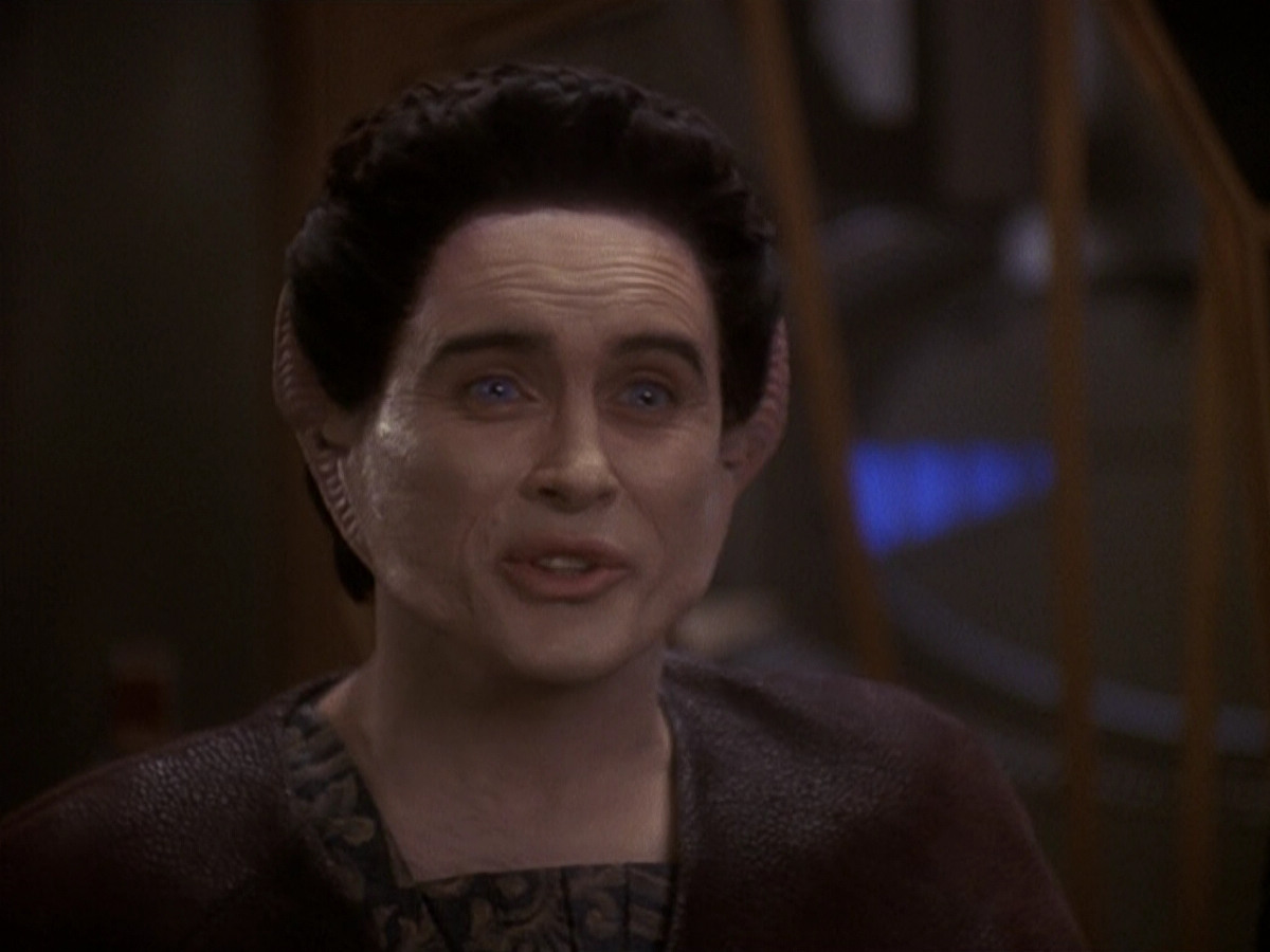 extant_StarTrek_DS9_5x19-TiesOfBloodAndWater_01936.jpg