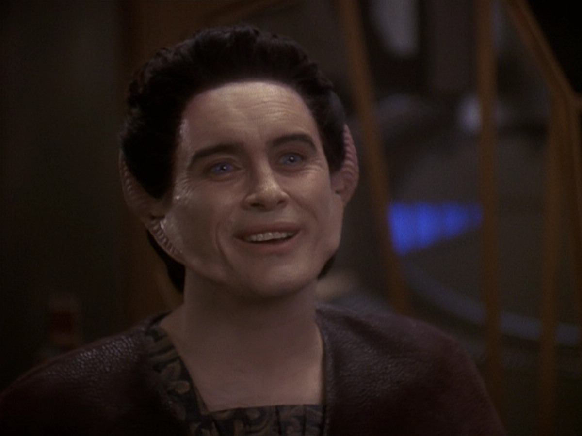 extant_StarTrek_DS9_5x19-TiesOfBloodAndWater_01939.jpg