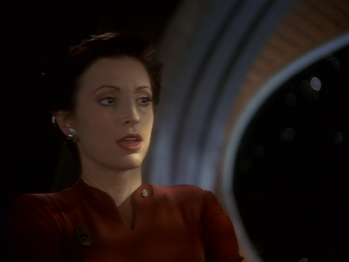 extant_StarTrek_DS9_5x19-TiesOfBloodAndWater_02042.jpg