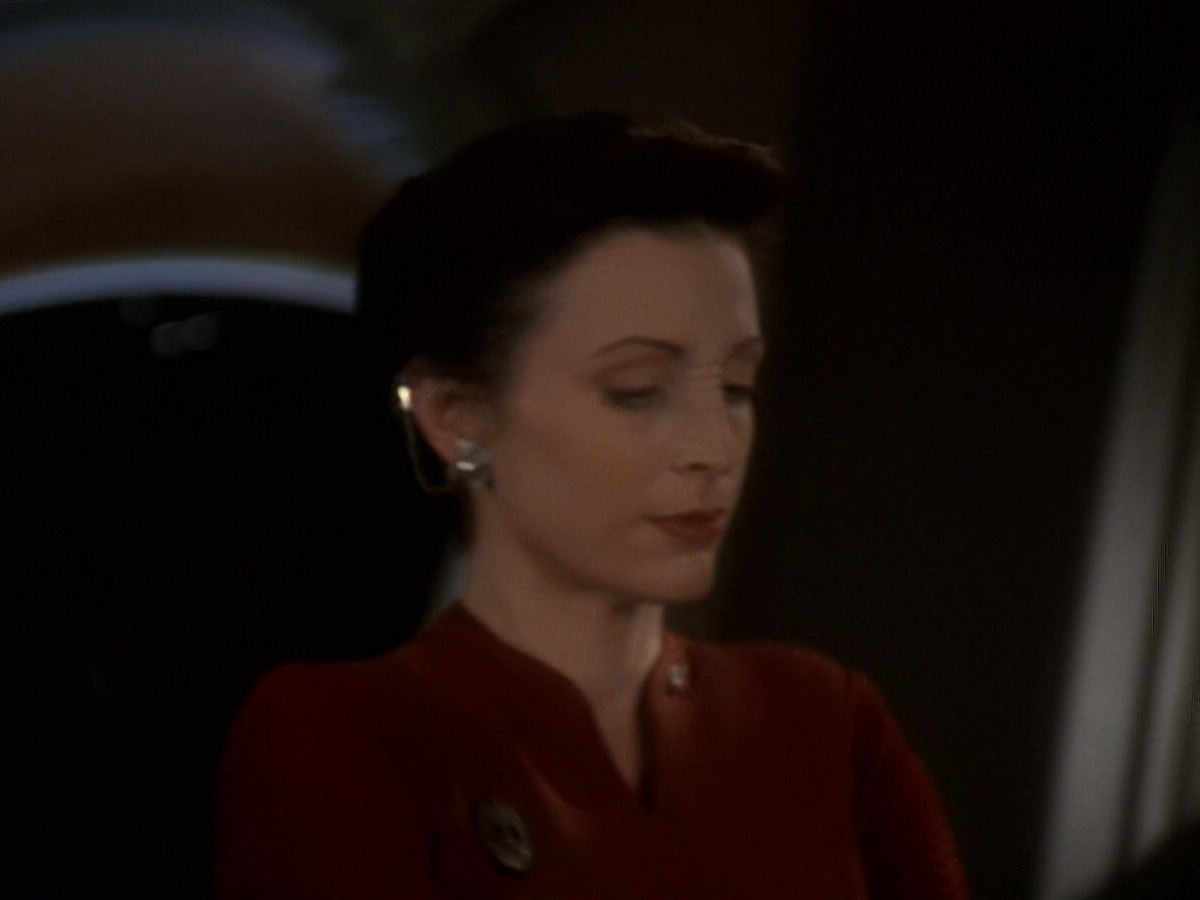 extant_StarTrek_DS9_5x19-TiesOfBloodAndWater_02125.jpg