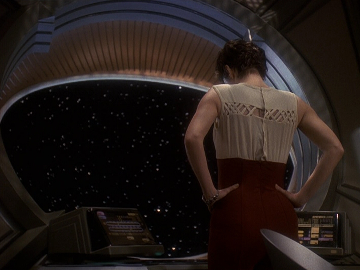 extant_StarTrek_DS9_5x19-TiesOfBloodAndWater_02195.jpg