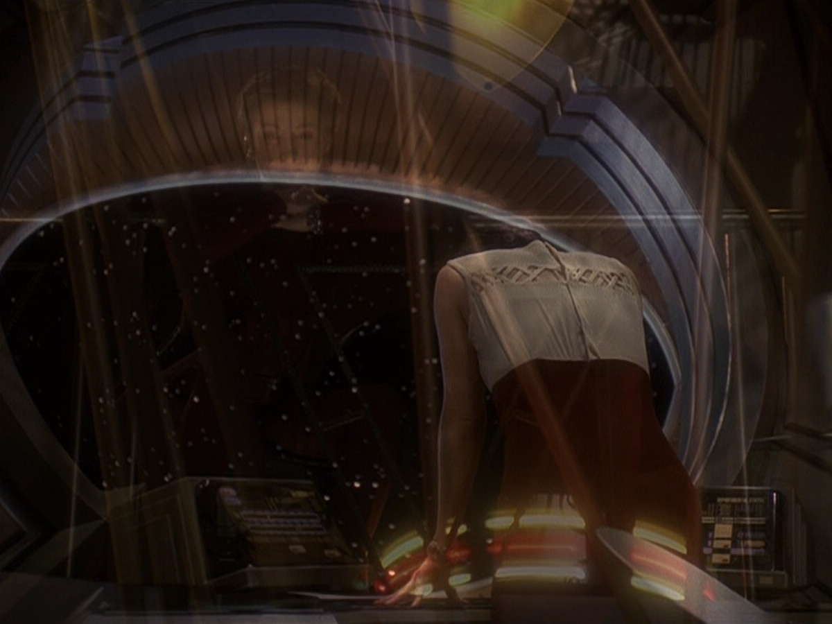 extant_StarTrek_DS9_5x19-TiesOfBloodAndWater_02198.jpg