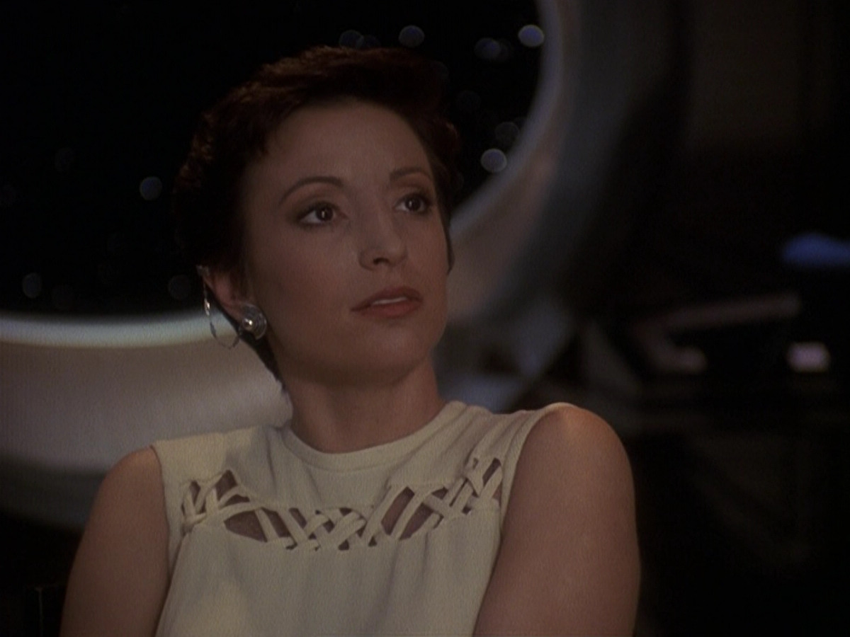 extant_StarTrek_DS9_5x19-TiesOfBloodAndWater_02272.jpg