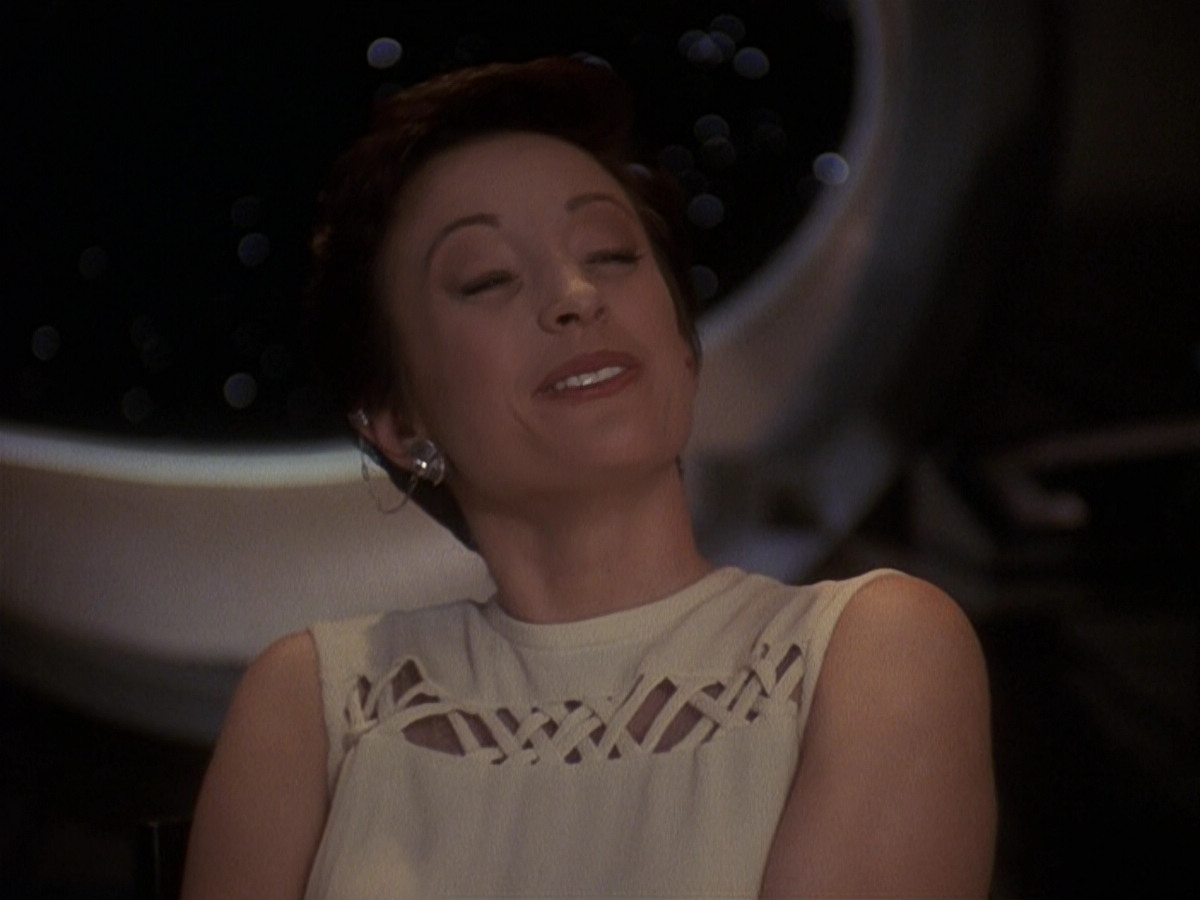 extant_StarTrek_DS9_5x19-TiesOfBloodAndWater_02327.jpg