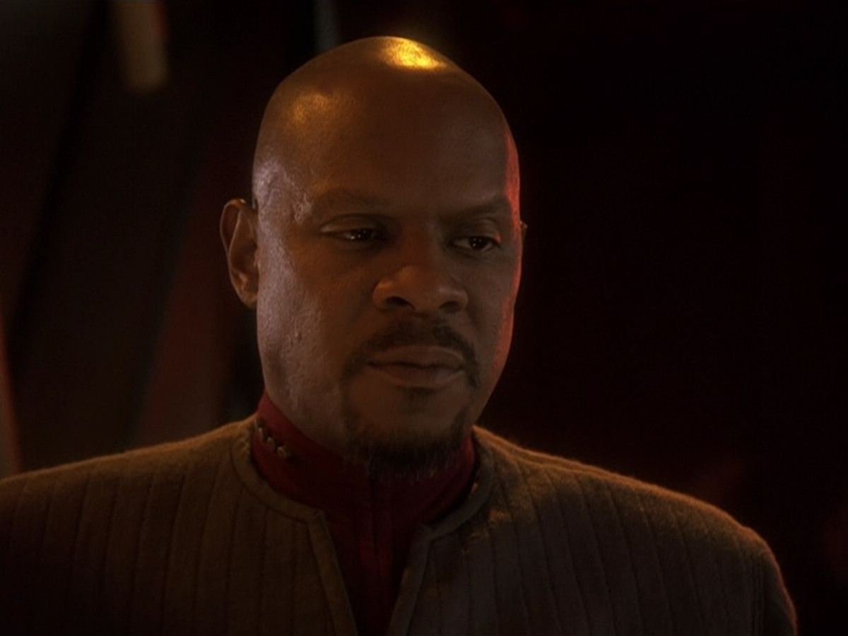 extant_StarTrek_DS9_5x19-TiesOfBloodAndWater_02737.jpg