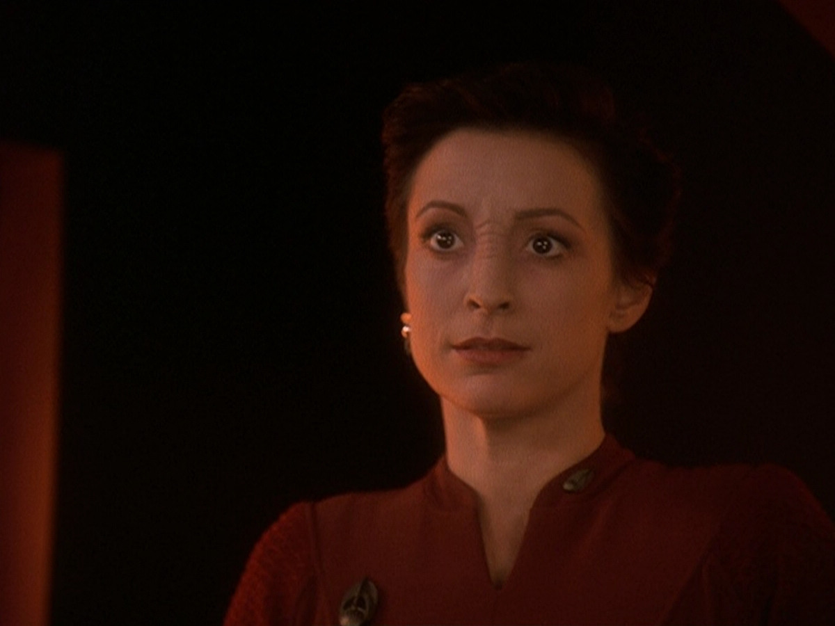 extant_StarTrek_DS9_5x19-TiesOfBloodAndWater_02855.jpg