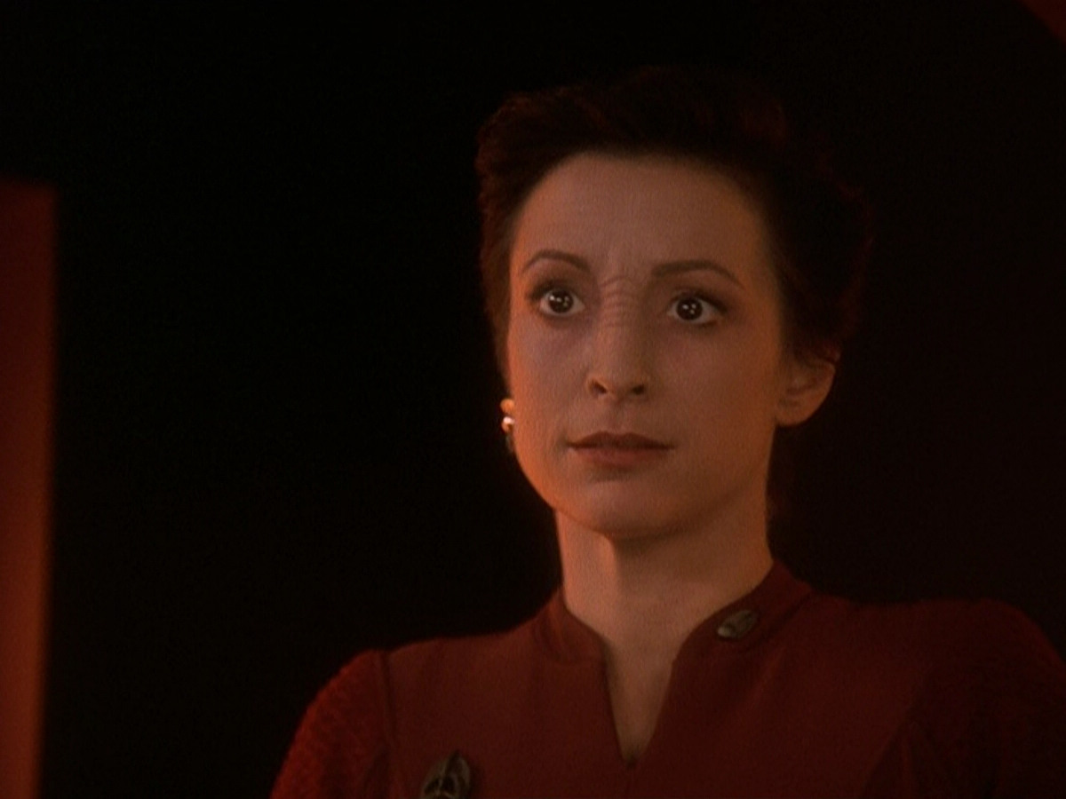 extant_StarTrek_DS9_5x19-TiesOfBloodAndWater_02856.jpg