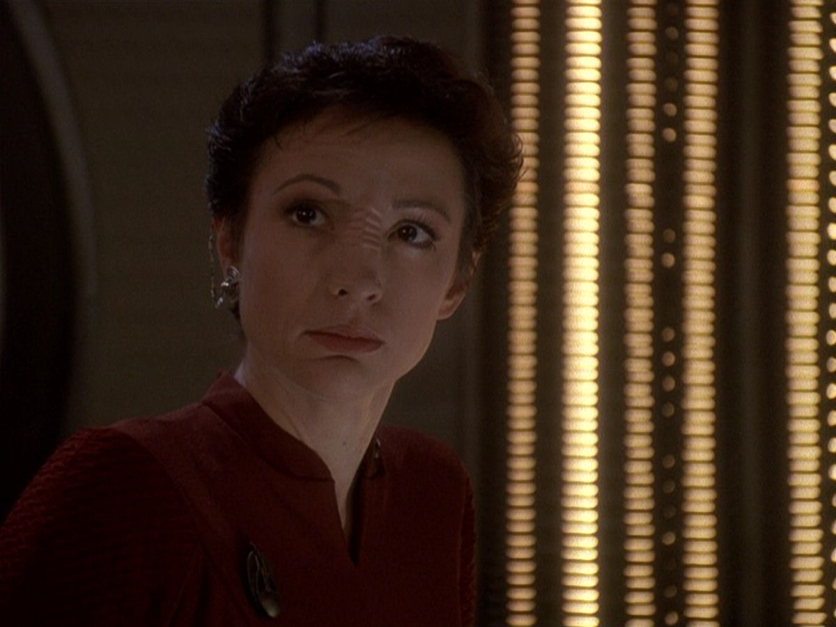 extant_StarTrek_DS9_5x19-TiesOfBloodAndWater_03094.jpg