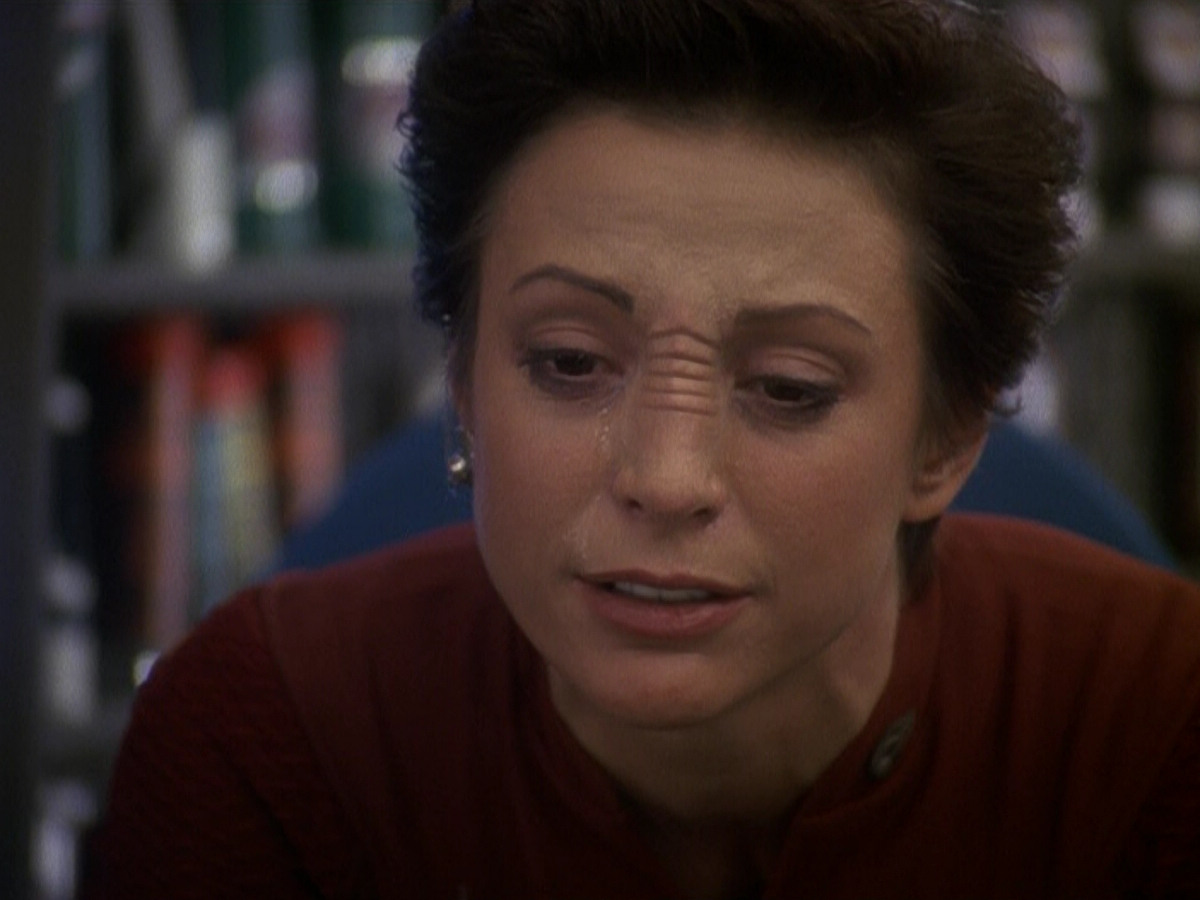 extant_StarTrek_DS9_5x19-TiesOfBloodAndWater_03373.jpg
