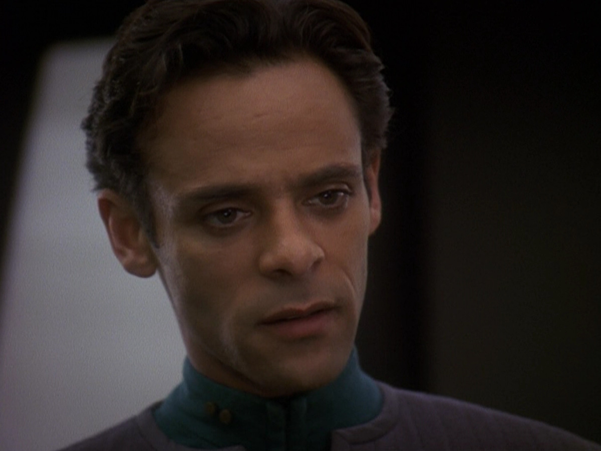 extant_StarTrek_DS9_5x19-TiesOfBloodAndWater_03438.jpg