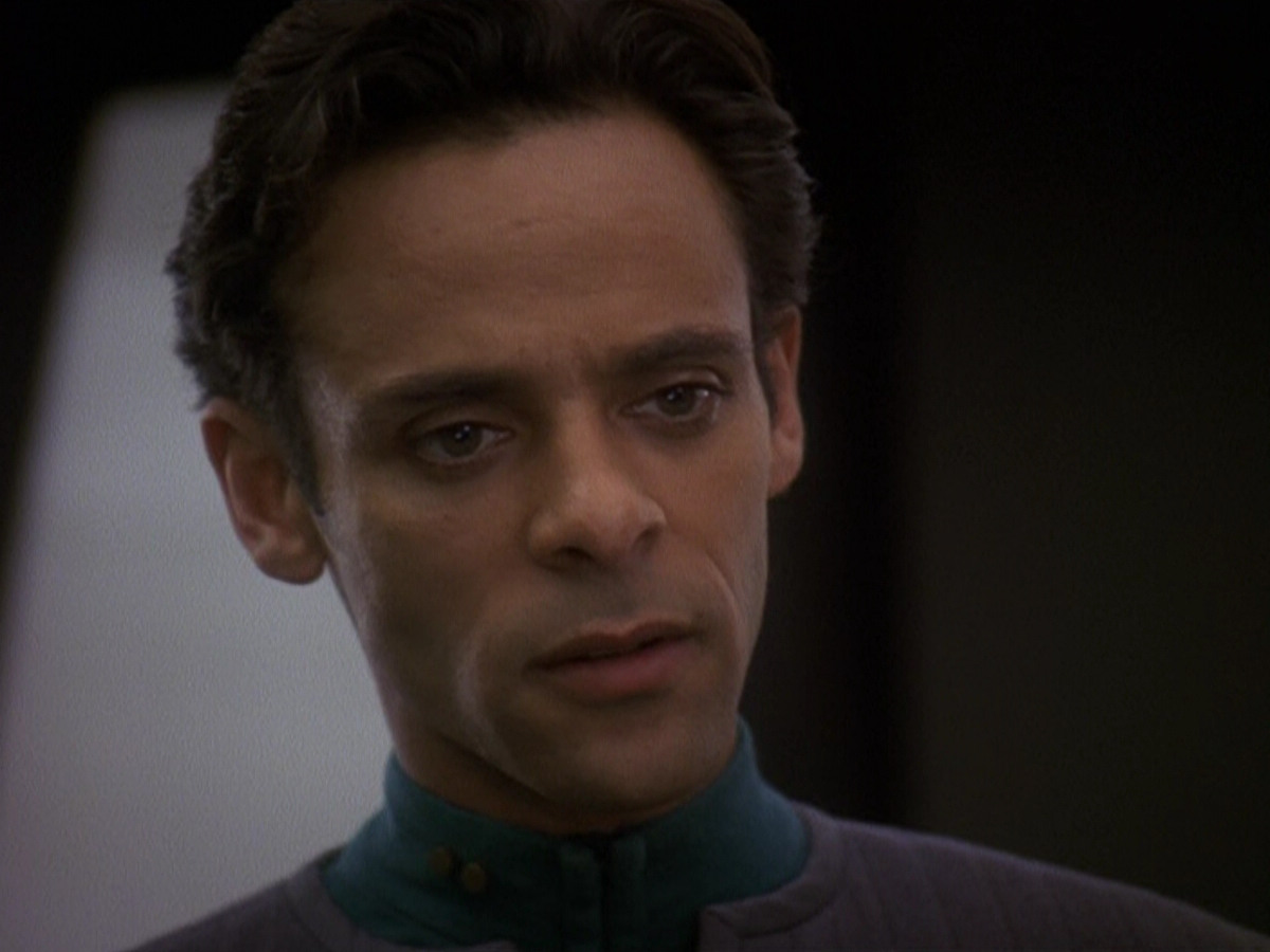 extant_StarTrek_DS9_5x19-TiesOfBloodAndWater_03439.jpg