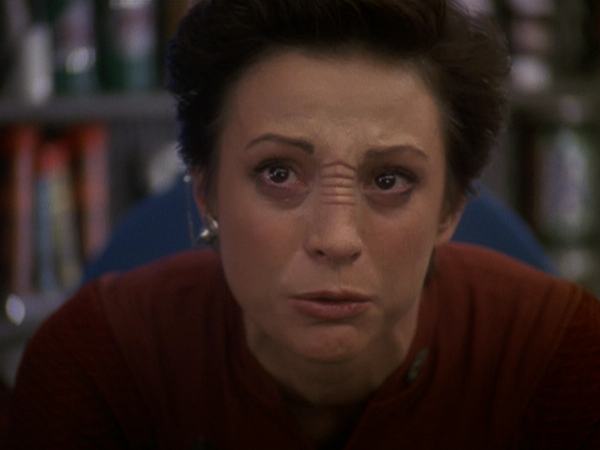 extant_StarTrek_DS9_5x19-TiesOfBloodAndWater_03497.jpg