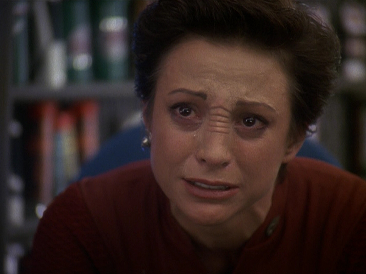 extant_StarTrek_DS9_5x19-TiesOfBloodAndWater_03505.jpg