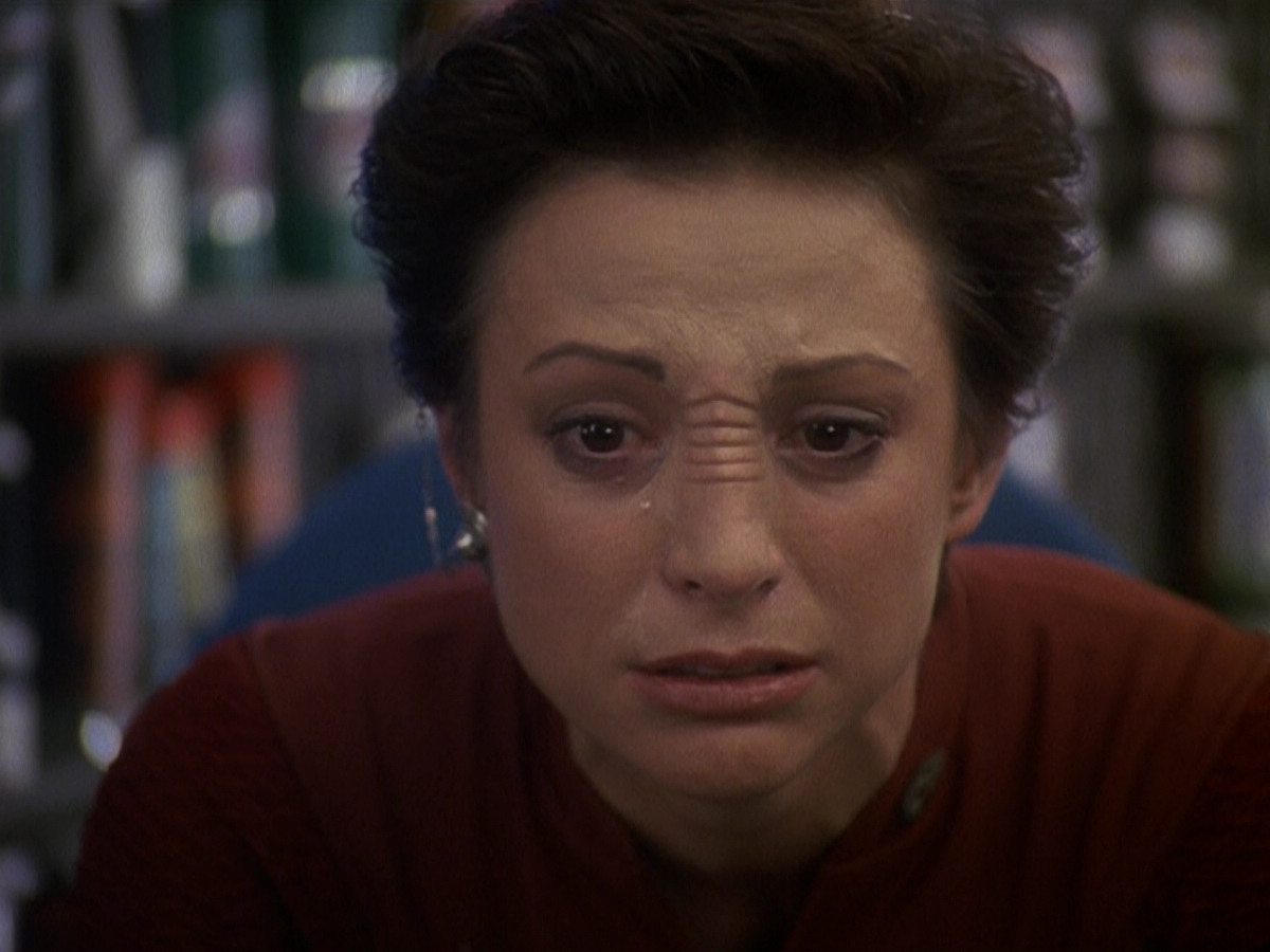 extant_StarTrek_DS9_5x19-TiesOfBloodAndWater_03551.jpg