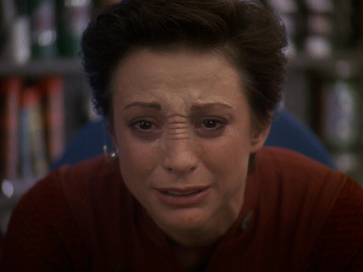 extant_StarTrek_DS9_5x19-TiesOfBloodAndWater_03561.jpg
