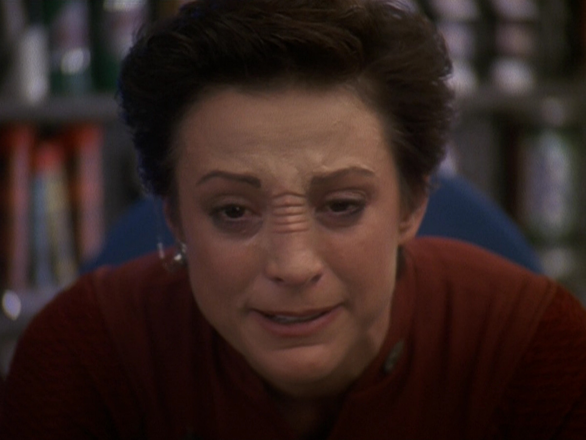 extant_StarTrek_DS9_5x19-TiesOfBloodAndWater_03569.jpg