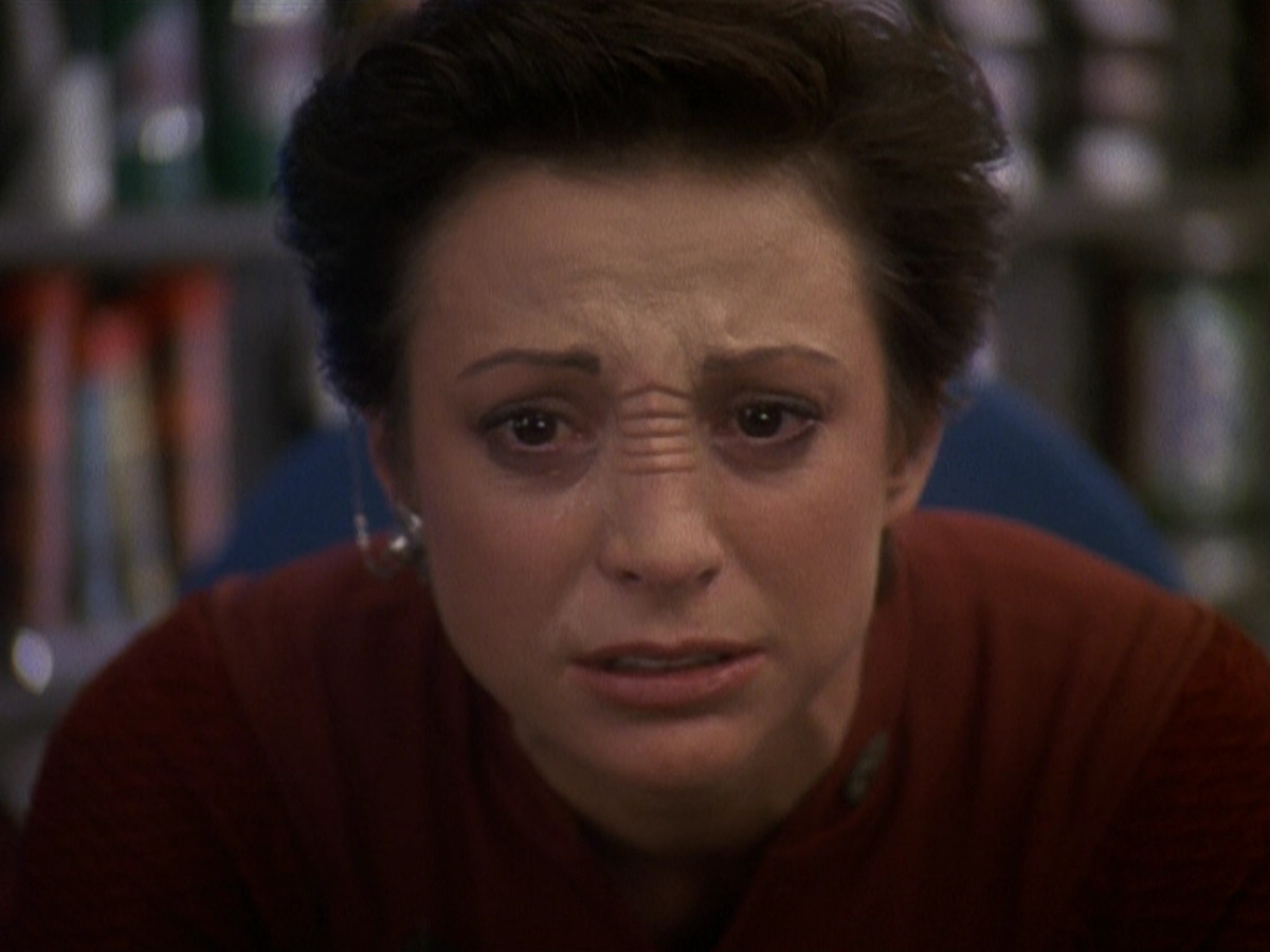 extant_StarTrek_DS9_5x19-TiesOfBloodAndWater_03582.jpg