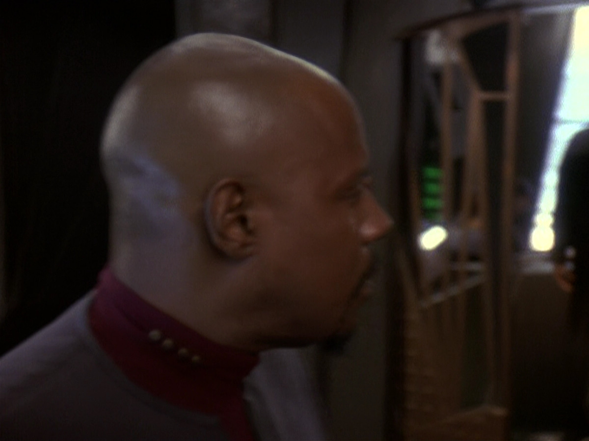 extant_StarTrek_DS9_5x19-TiesOfBloodAndWater_03601.jpg