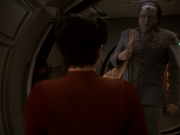 extant_StarTrek_DS9_5x19-TiesOfBloodAndWater_00089.jpg